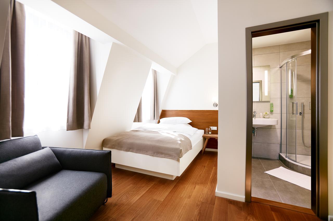 Paulinenhof Hotel Belzig Eksteriør billede