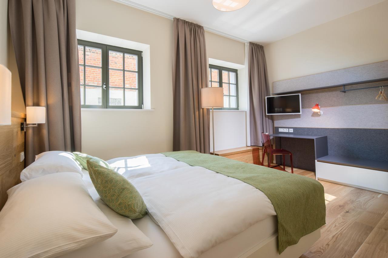 Paulinenhof Hotel Belzig Eksteriør billede